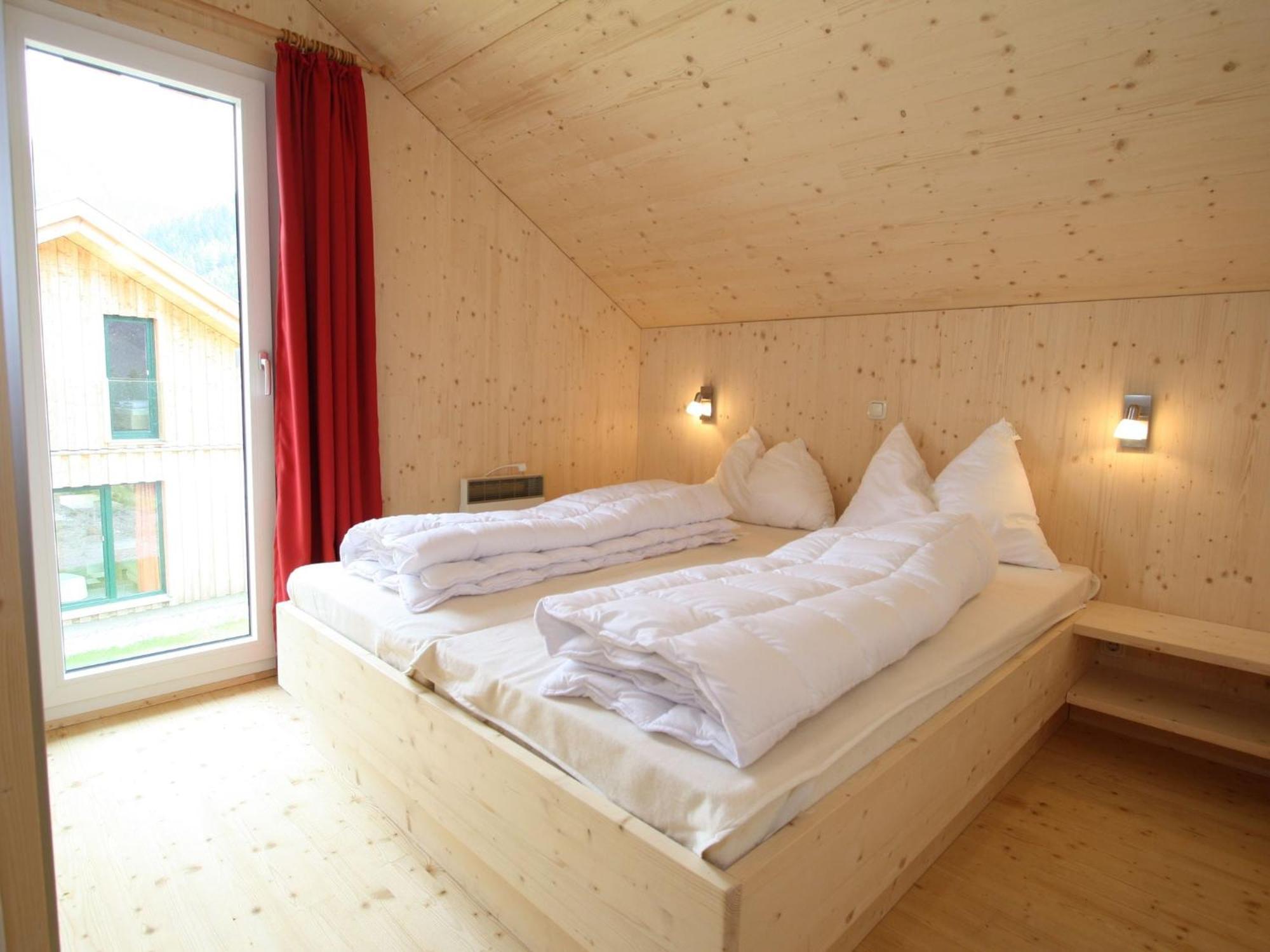 Nice Chalet In Hohentauern Styria With Sauna Villa Esterno foto