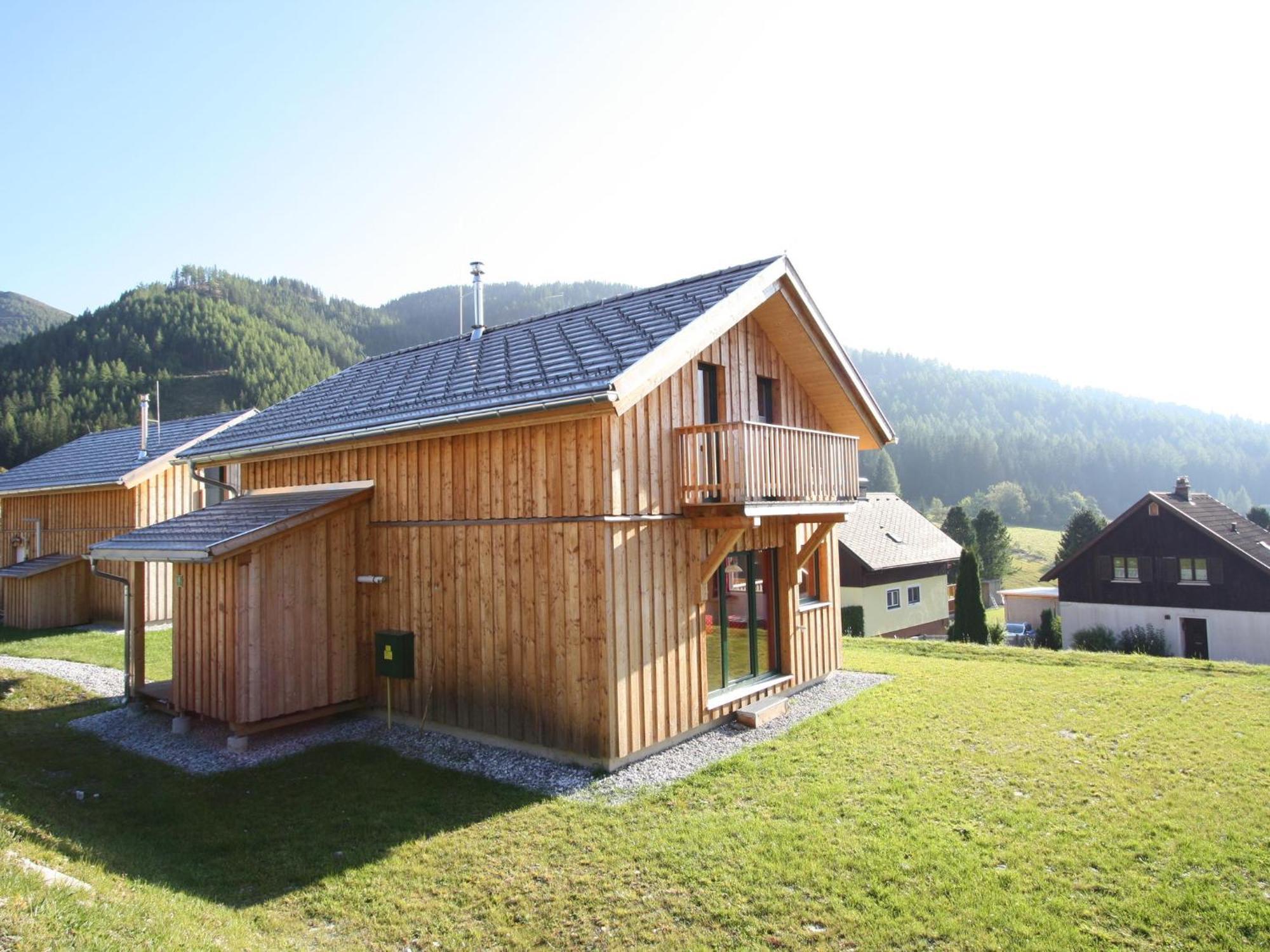 Nice Chalet In Hohentauern Styria With Sauna Villa Esterno foto