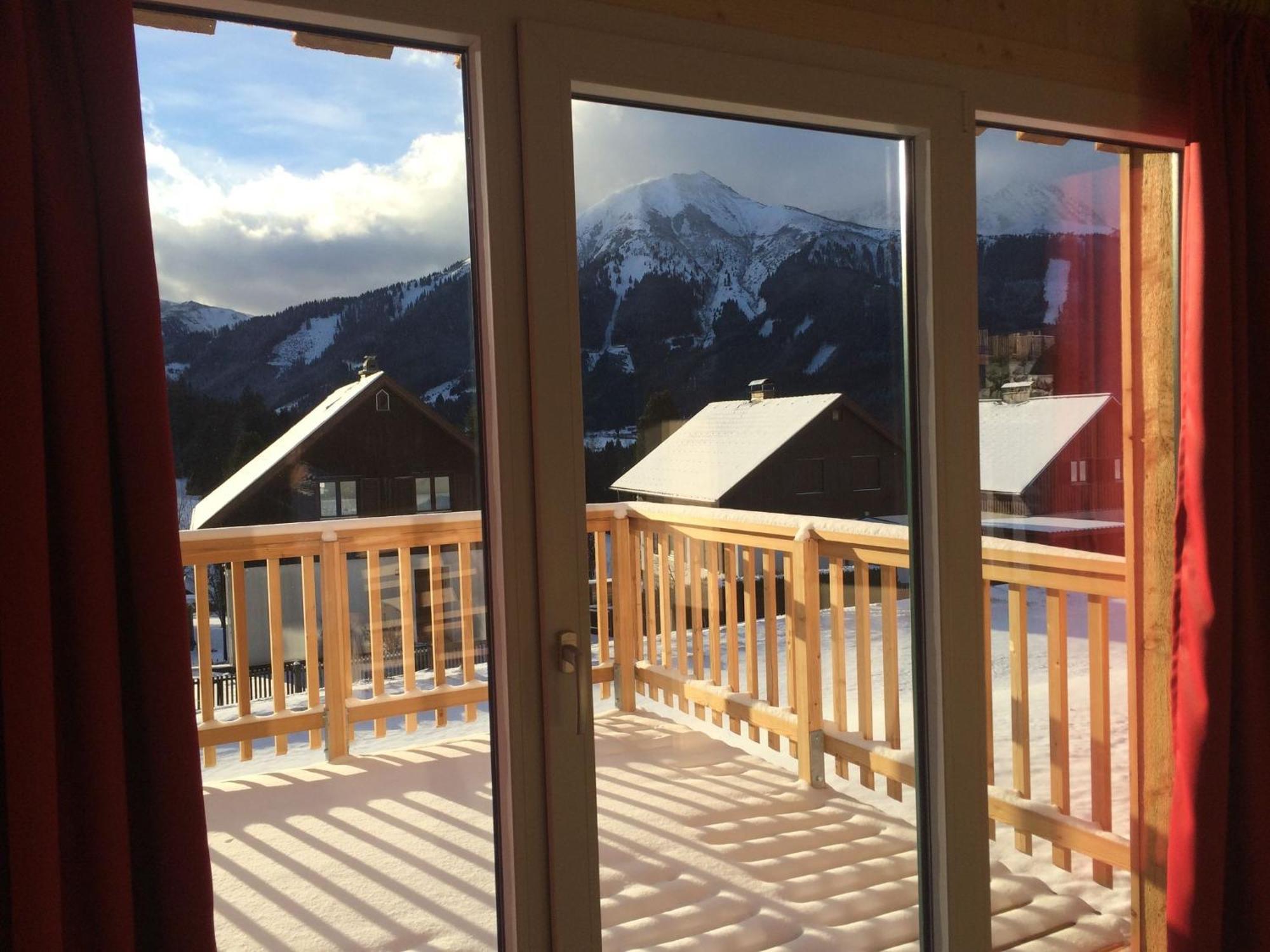 Nice Chalet In Hohentauern Styria With Sauna Villa Esterno foto
